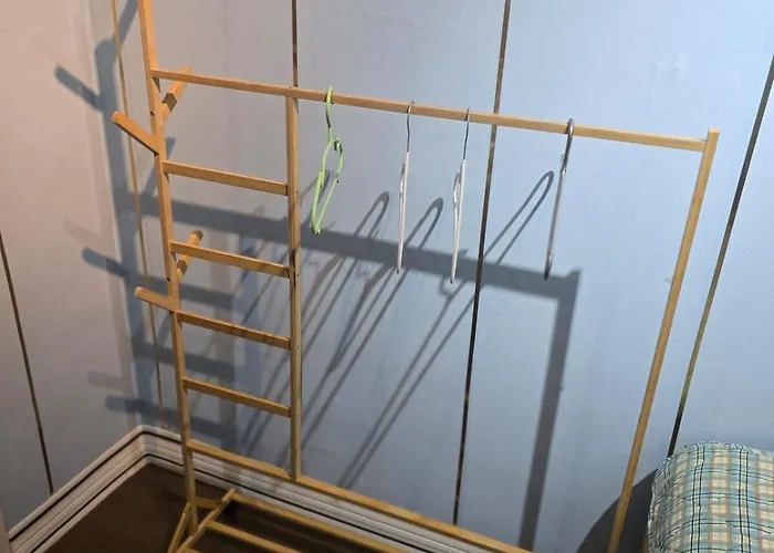 100 Luxury Air Con With Private Balcony *